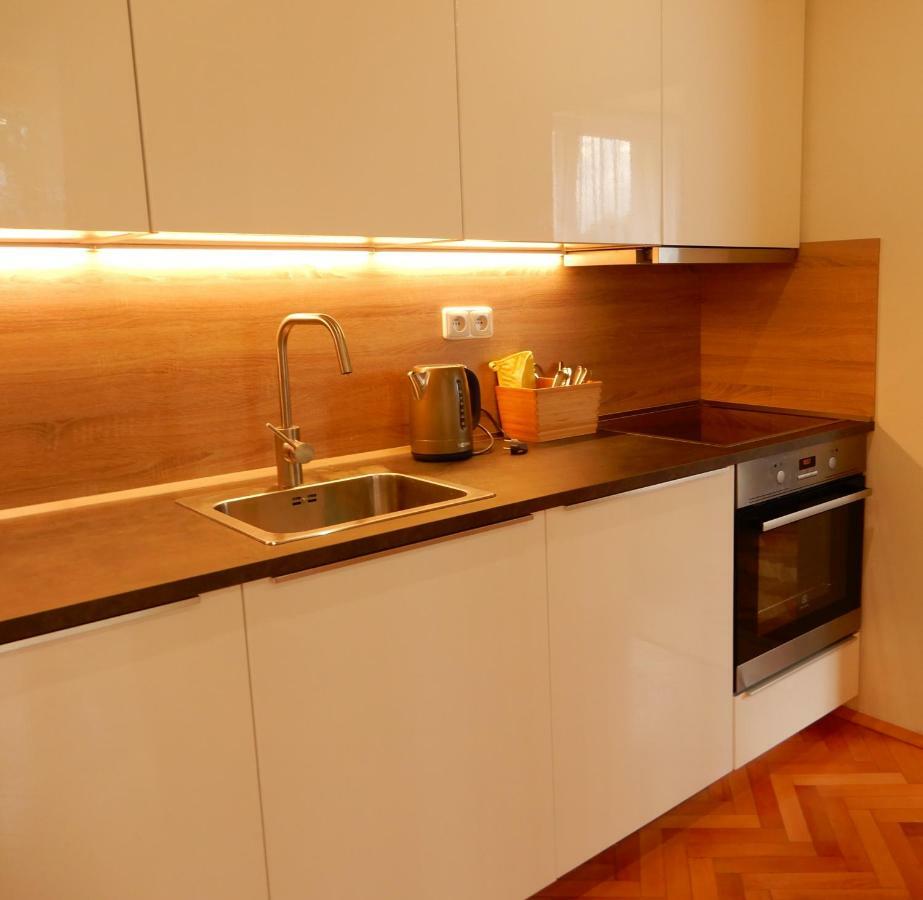Apartman Stozec Exterior photo